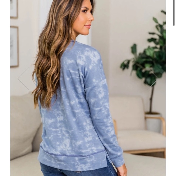 Pullover - Picture 2 of 4